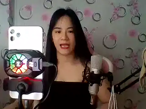 Nana-68 online show from February 2025 01:03:01 PM