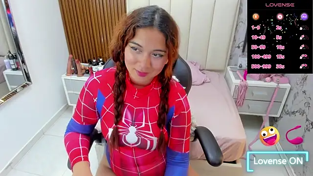 MADISON ROWAN1 online show from September 2025 03:10:02 AM