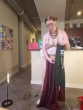 littlelustlamb online show from September 2025 06:32:02 PM