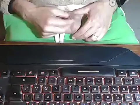 Adri gard online show from March 2025 08:45:02 PM