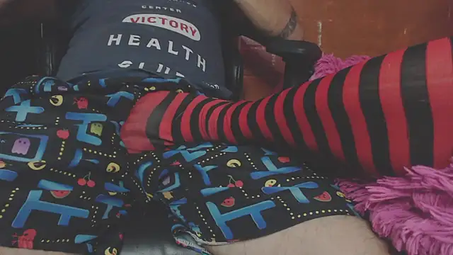 OldManAndGirlishLady online show from January 2025 02:35:02 AM