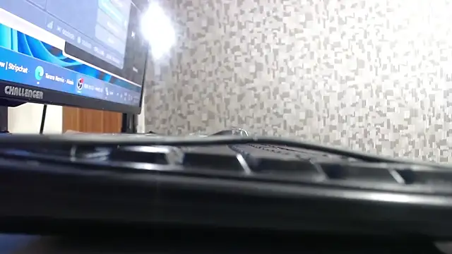 Lilyevansx online show from October 2025 05:10:01 PM