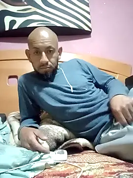 pineda1689 online show from February 2025 07:07:01 PM