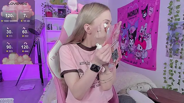 Milia Parker online show from February 2025 06:59:01 PM