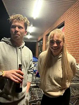 NickyGold Official online show from November 2025 06:43:02 PM