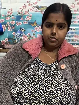 Beauty-queen online show from January 2025 01:51:02 PM