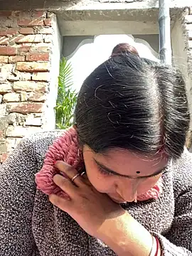 Beauty-queen online show from January 2025 07:54:01 AM