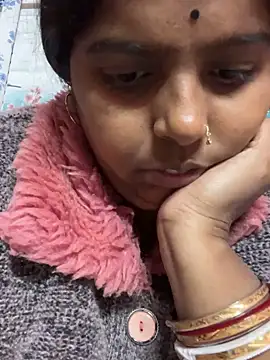 Beauty-queen online show from January 2025 11:04:02 AM