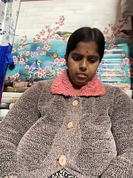 Beauty-queen online show from January 2025 03:55:02 PM