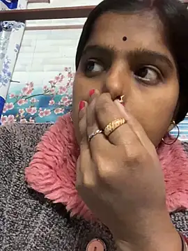 Beauty-queen online show from January 2025 10:08:02 AM