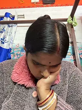 Beauty-queen online show from January 2025 11:17:01 AM