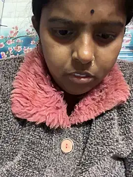 Beauty-queen online show from January 2025 02:19:01 PM