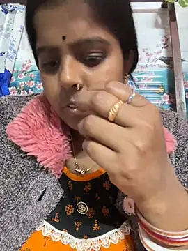 Beauty-queen online show from February 2025 10:09:02 AM