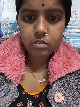 Beauty-queen online show from February 2025 01:33:02 PM