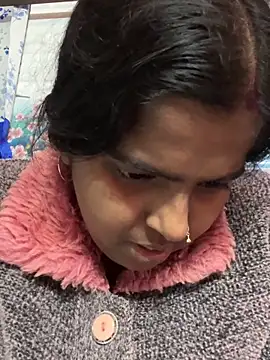 Beauty-queen online show from February 2025 10:46:01 AM