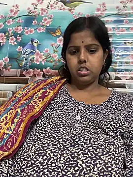 Beauty-queen online show from March 2025 01:37:01 PM