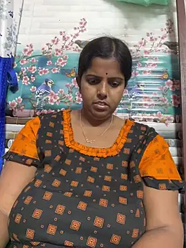 Beauty-queen online show from March 2025 07:25:01 PM