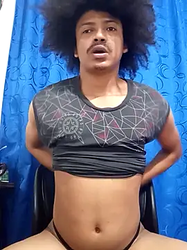 Snapshot of Leunamt chatting on April 2026 08:15:02 PM Leunamt online show from April 2026 08:15:02 PM