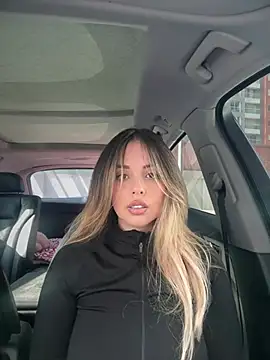 Snapshot of Alirawrz chatting on February 2025 01:06:01 PM Alirawrz online show from February 2025 01:06:01 PM