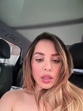 Snapshot of Alirawrz chatting on February 2025 04:25:01 PM Alirawrz online show from February 2025 04:25:01 PM