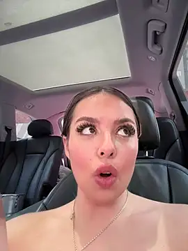 Snapshot of Alirawrz chatting on March 2025 04:46:01 PM Alirawrz online show from March 2025 04:46:01 PM