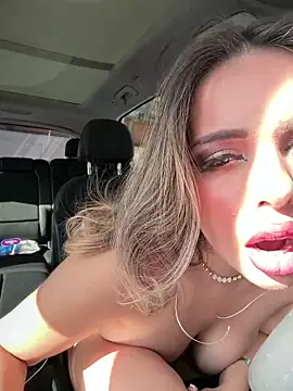 Snapshot of Alirawrz chatting on November 2025 01:10:02 PM Alirawrz online show from November 2025 01:10:02 PM