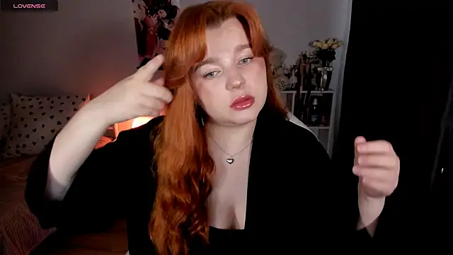  Lisa x online show from November 2025 05:43:01 AM