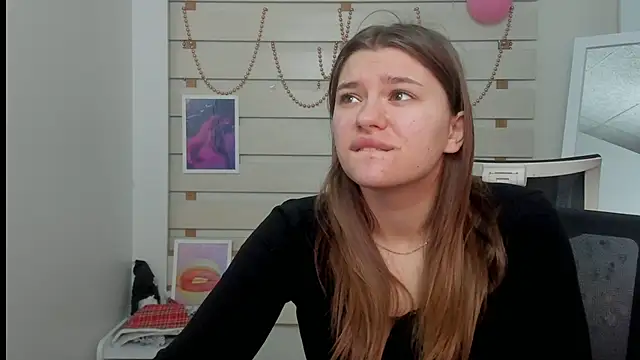 Josephine Kiss online show from February 2025 07:22:01 AM