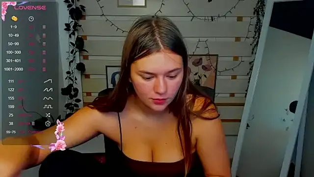 Snapshot of Josephine_Kiss chatting on July 2026 03:00:02 PM Josephine Kiss online show from July 2026 03:00:02 PM