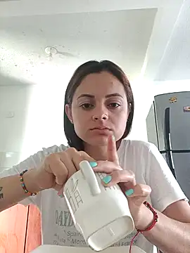 lincaramelo online show from December 2024 01:55:02 PM