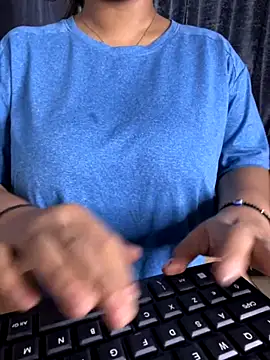 Ritu-Babe online show from November 2025 05:55:02 PM