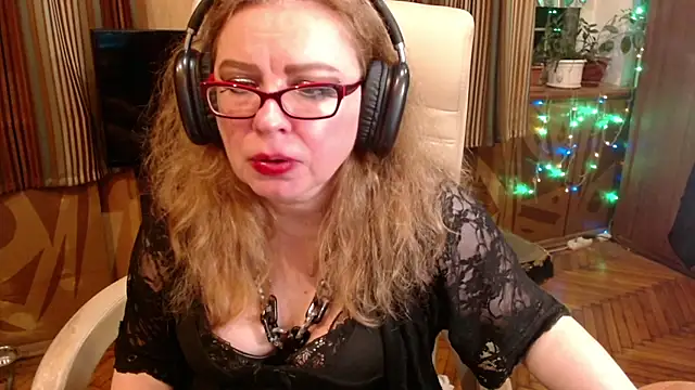 Miss Tress online show from July 2026 10:30:02 PM