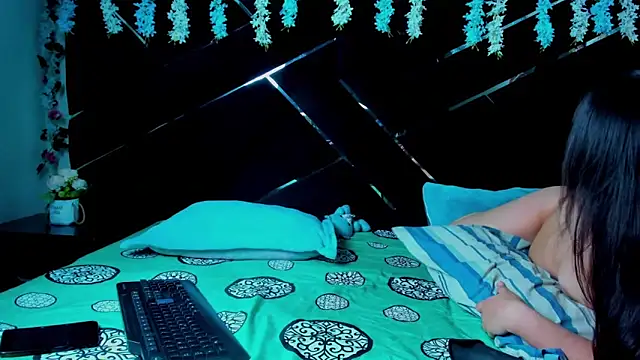 Kiara Casidie online show from February 2025 01:38:02 PM