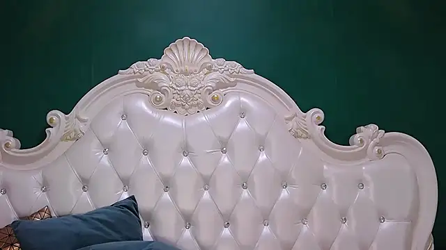 ArielBurn online show from September 2025 12:21:01 AM