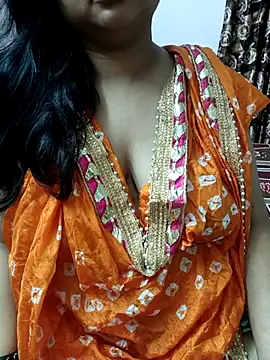 cuteyqueen online show from September 2025 11:33:02 AM