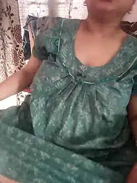 cuteyqueen online show from March 2026 05:57:01 AM