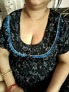 cuteyqueen online show from March 2026 03:31:01 AM