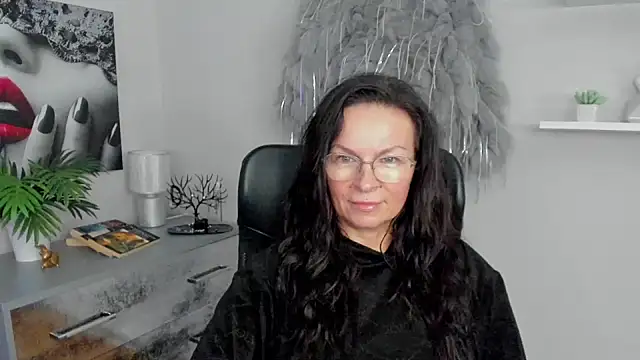 HelenLuxx online show from January 2025 10:23:02 AM