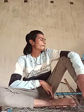 Snapshot of Yasha_14C_Creator chatting on May 2026 11:06:02 AM Yasha 14C Creator online show from May 2026 11:06:02 AM