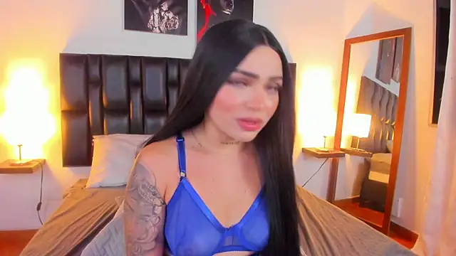 NicoleRouss online show from January 2025 04:02:01 AM