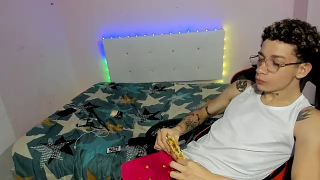 mateodeamjo online show from October 2025 10:54:02 AM