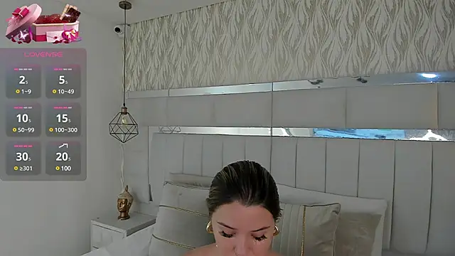 1m dalhia online show from February 2025 08:03:01 PM