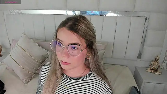 1m dalhia online show from February 2025 08:25:02 PM