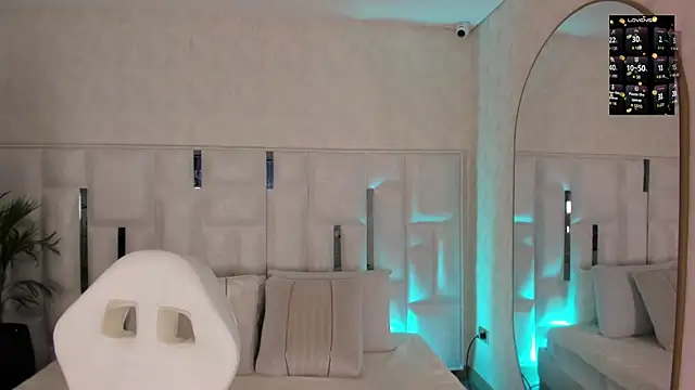 1m dalhia online show from October 2025 08:30:02 PM