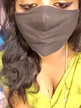 louise92 online show from December 2024 04:12:02 PM