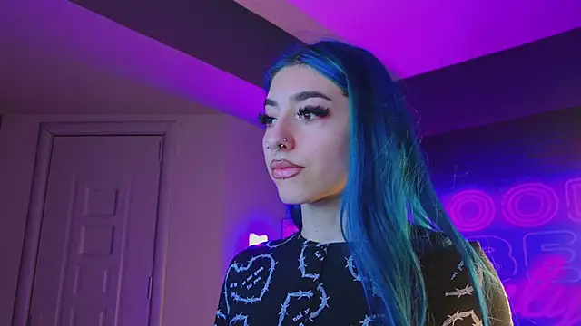 AriaVoss online show from December 2024 08:36:01 PM