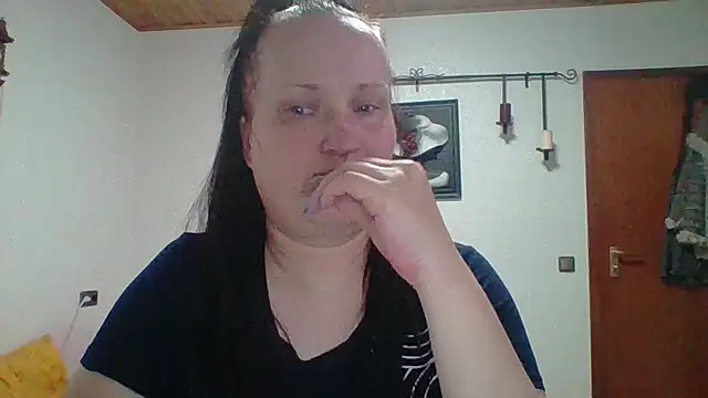  squirty cum lady  online show from September 2025 07:26:02 PM