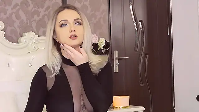 EllianaReese online show from February 2025 03:34:02 AM