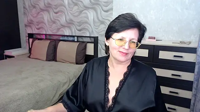 VitaCharm online show from February 2025 10:25:01 PM