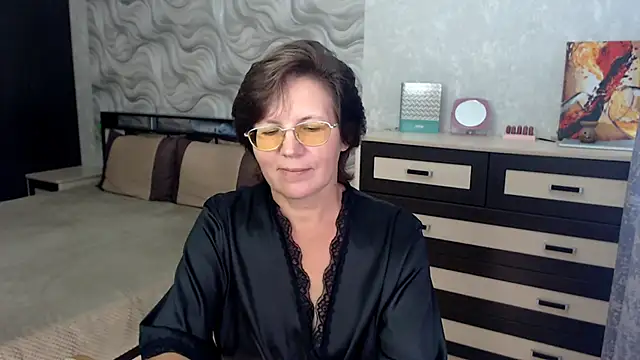 VitaCharm online show from September 2025 08:30:02 PM